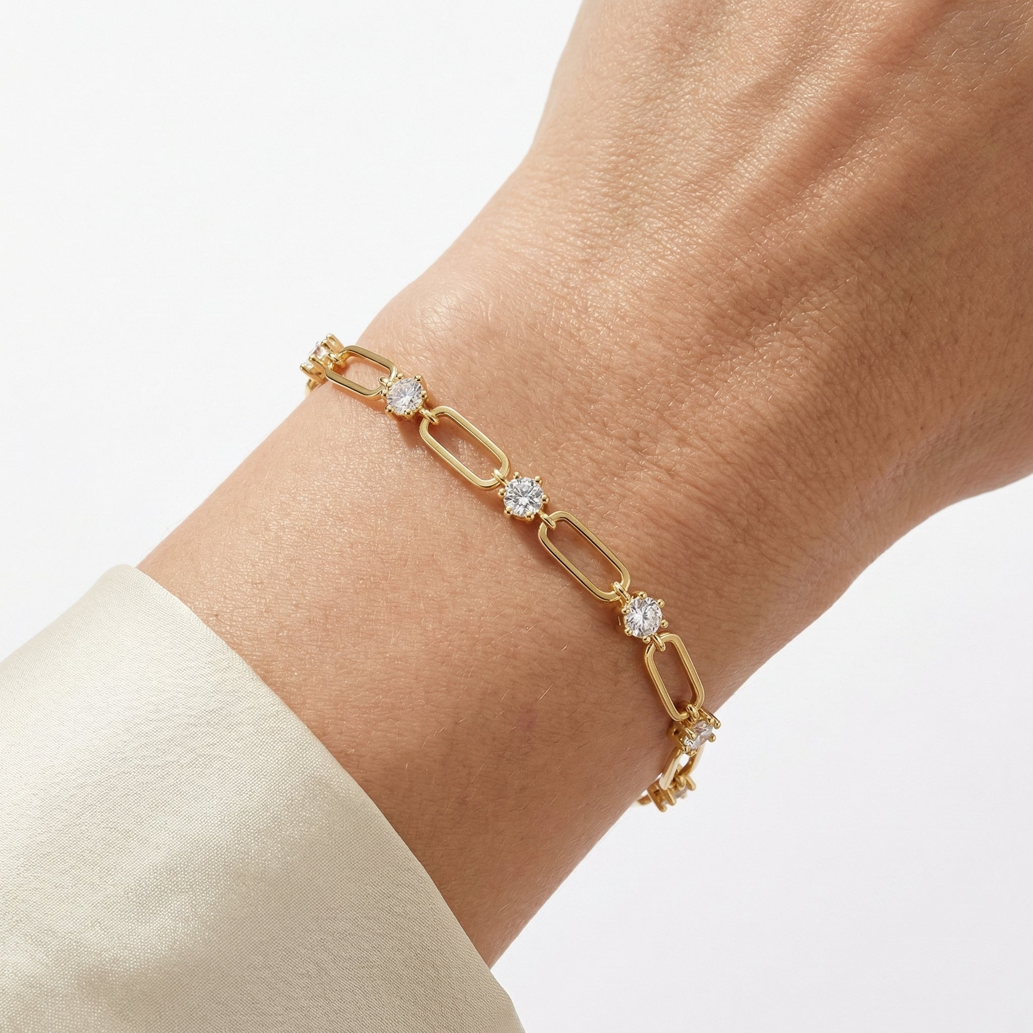 Raeda Moissanite Bracelet