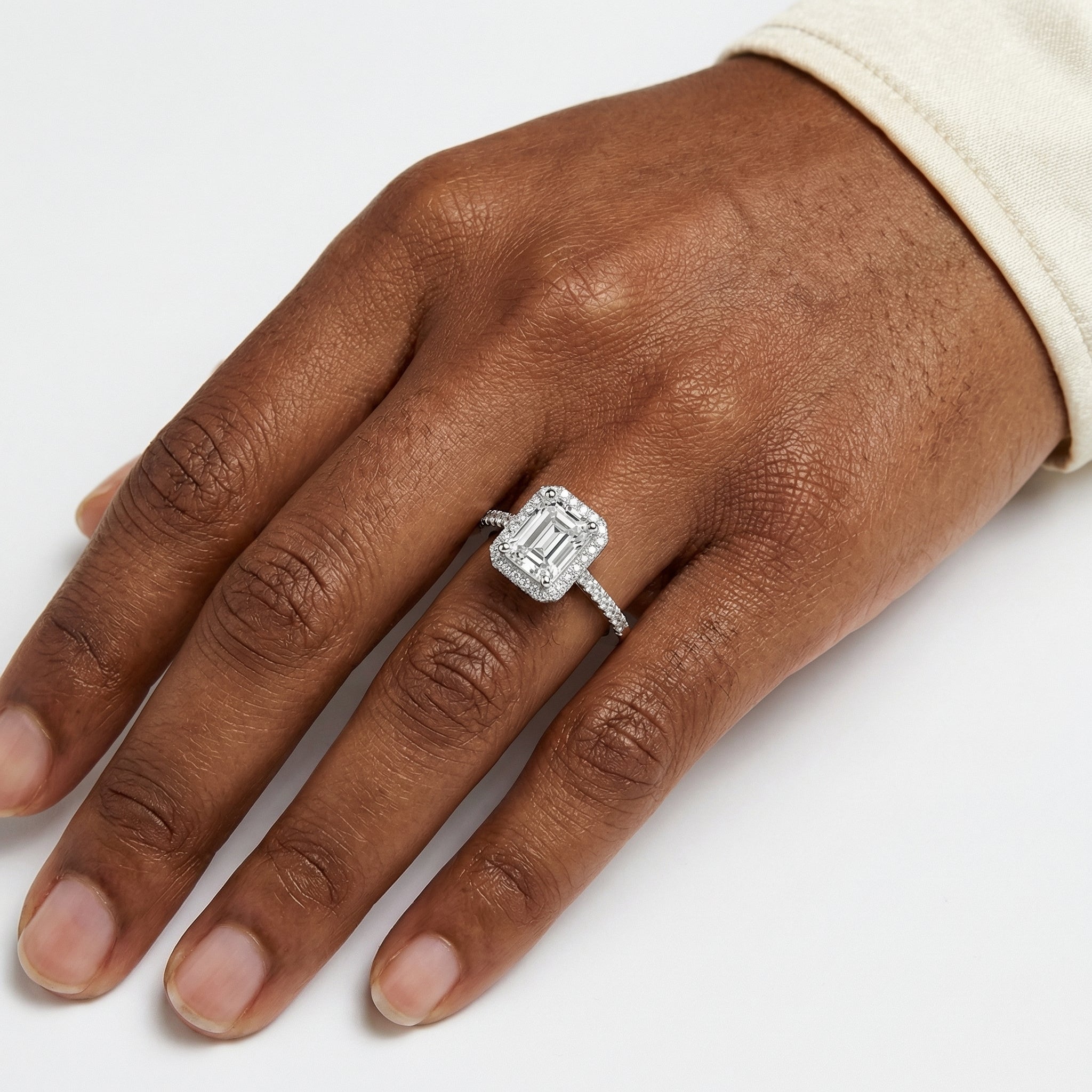 Rajaa Moissanite Ring