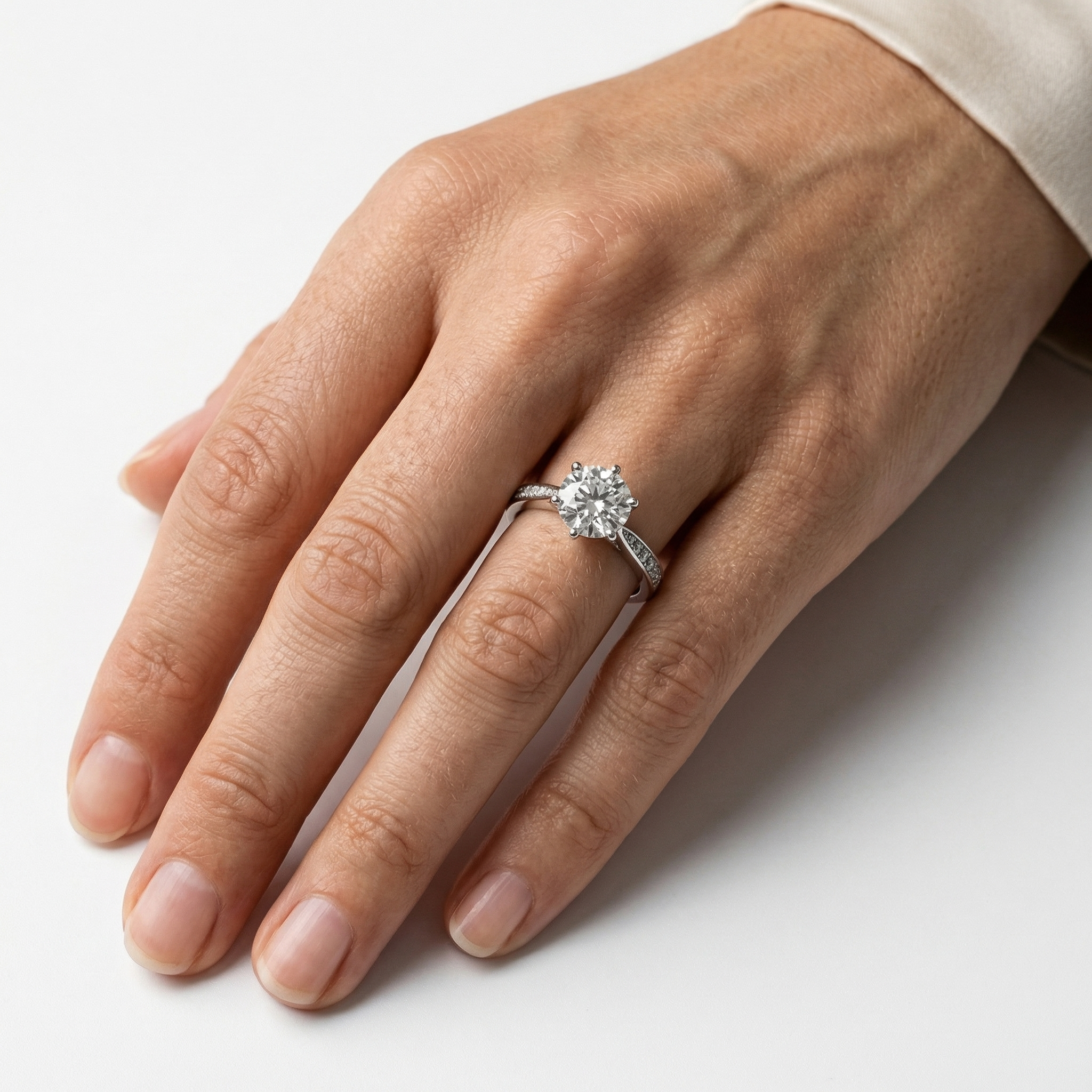 Malaz Moissanite Ring