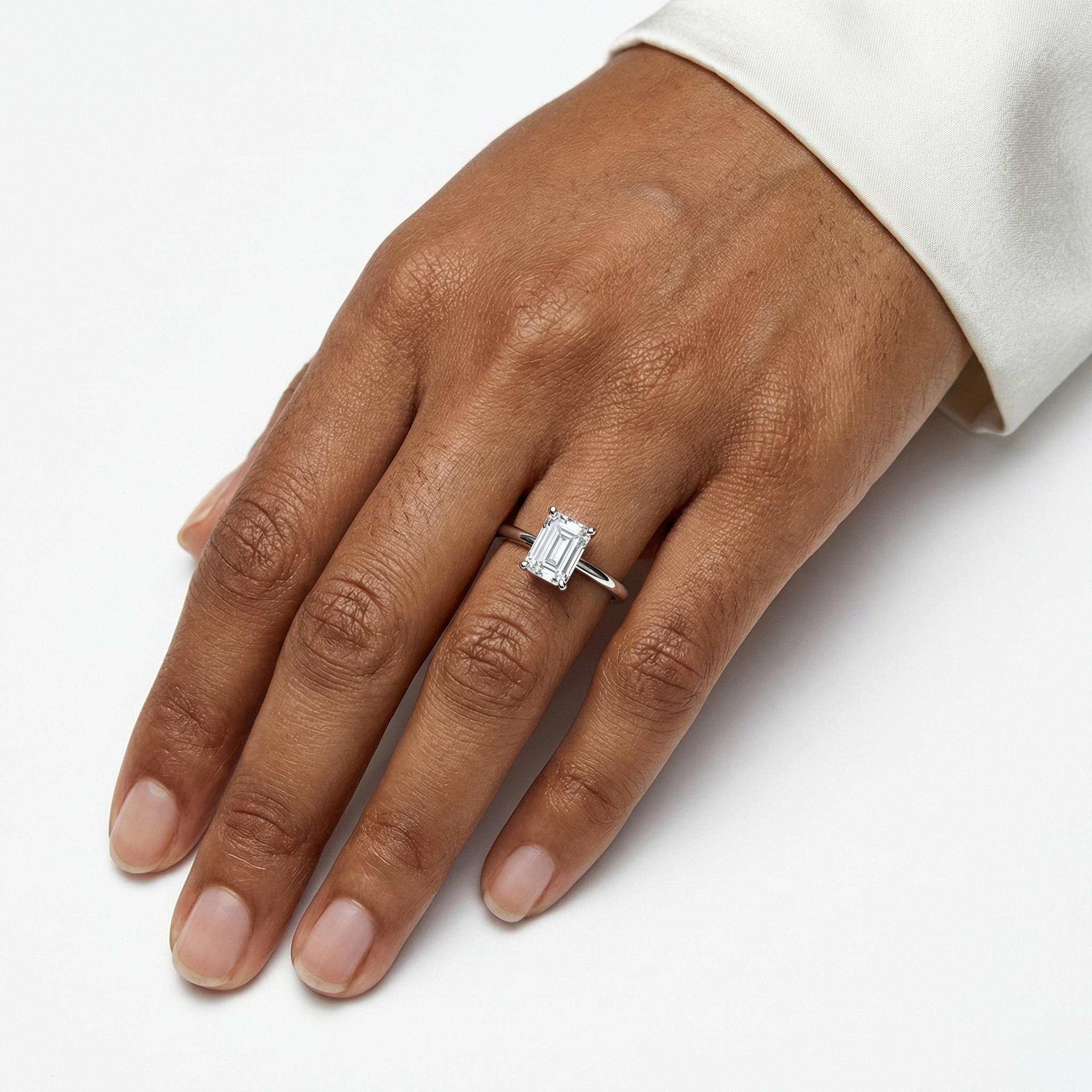 Yasra Moissanite Ring