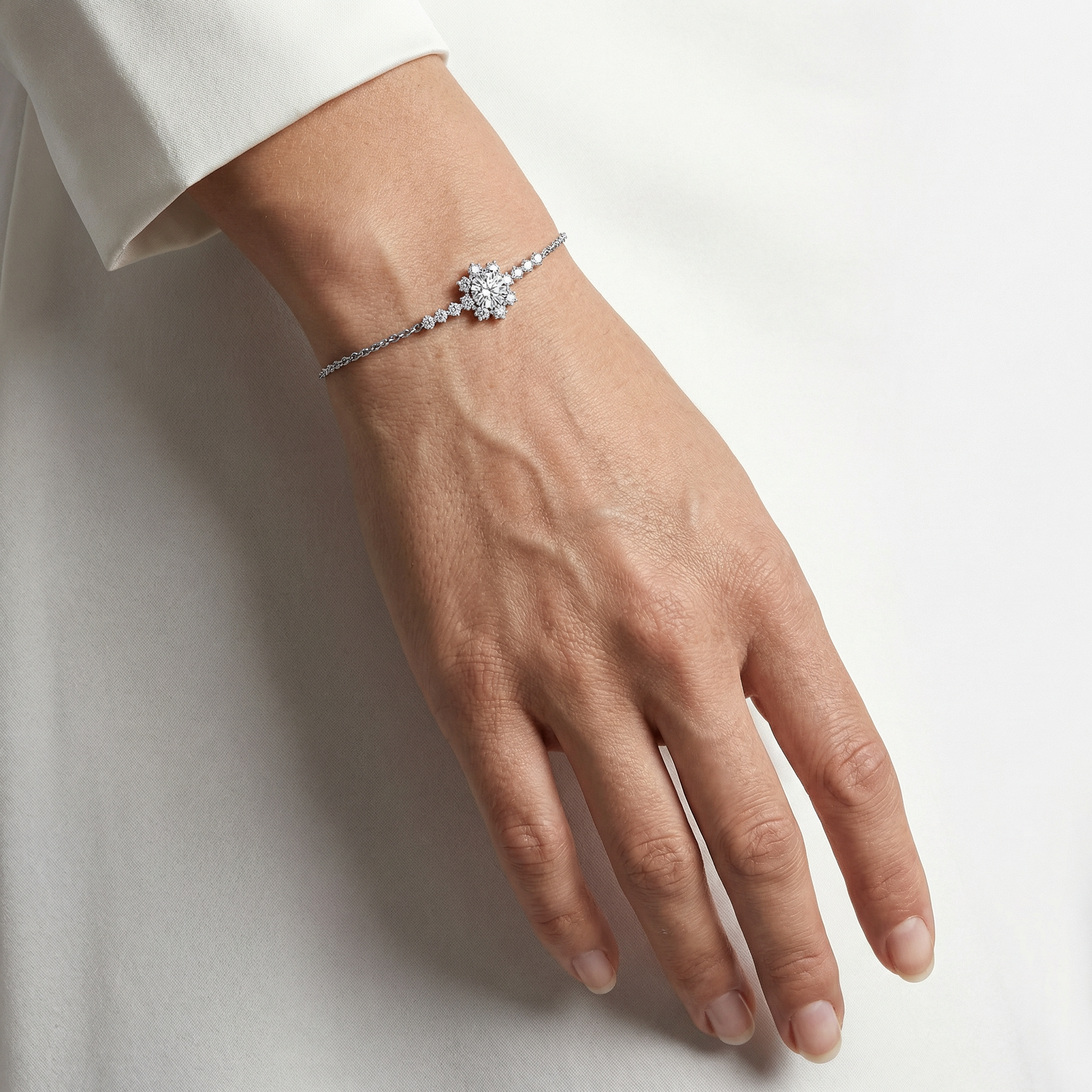 Falak Moissanite Bracelet