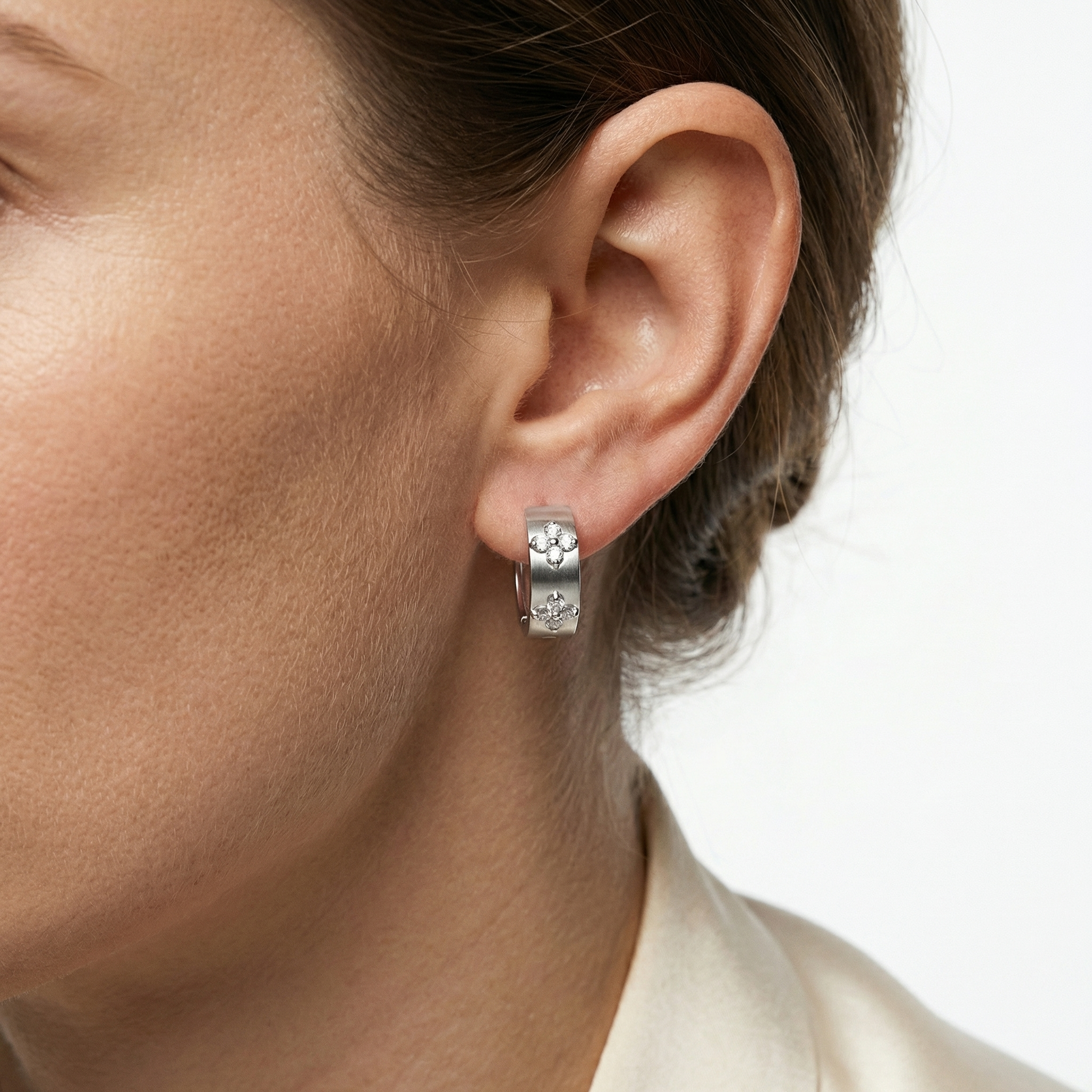 Nida Moissanite Earrings