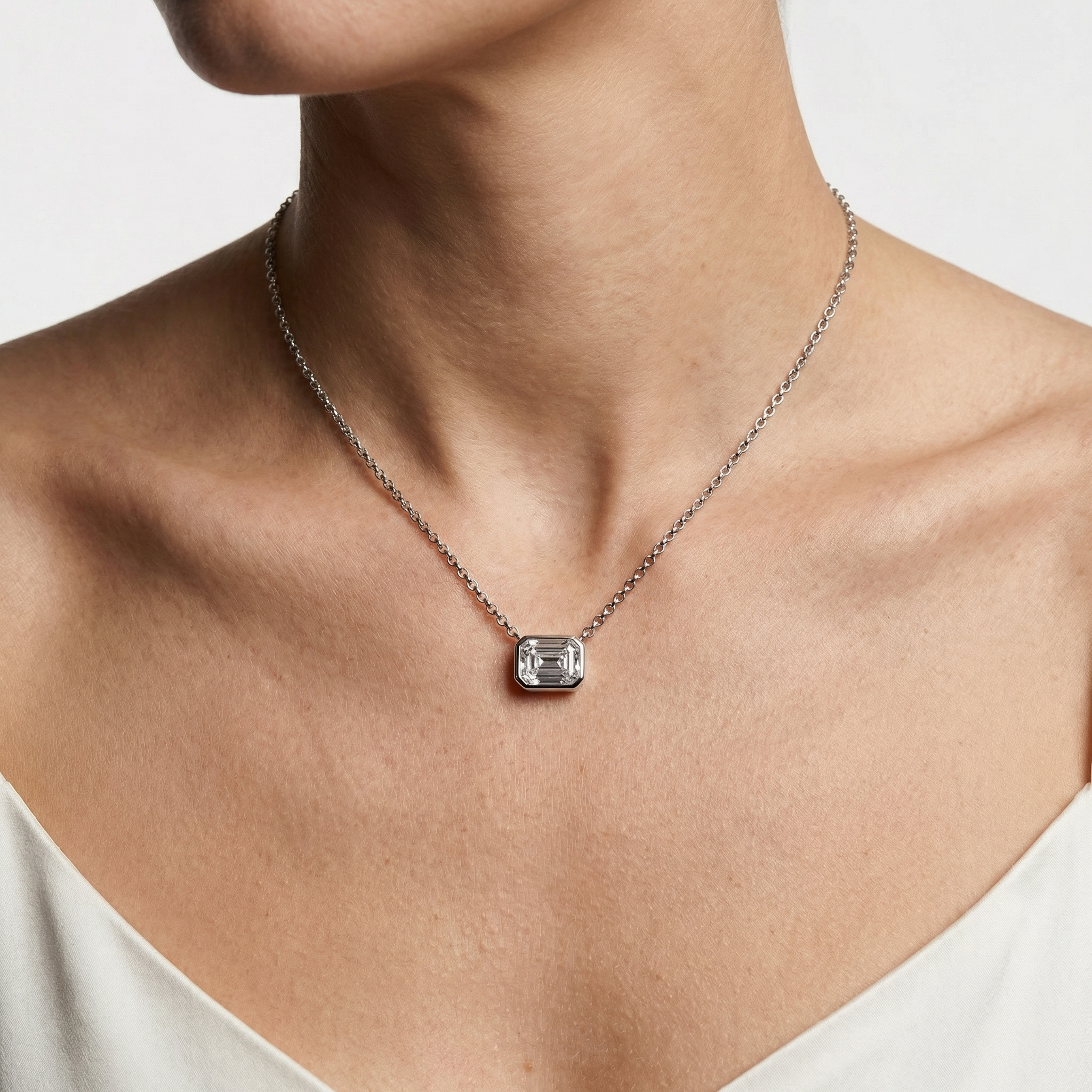 Randa Moissanite Necklace