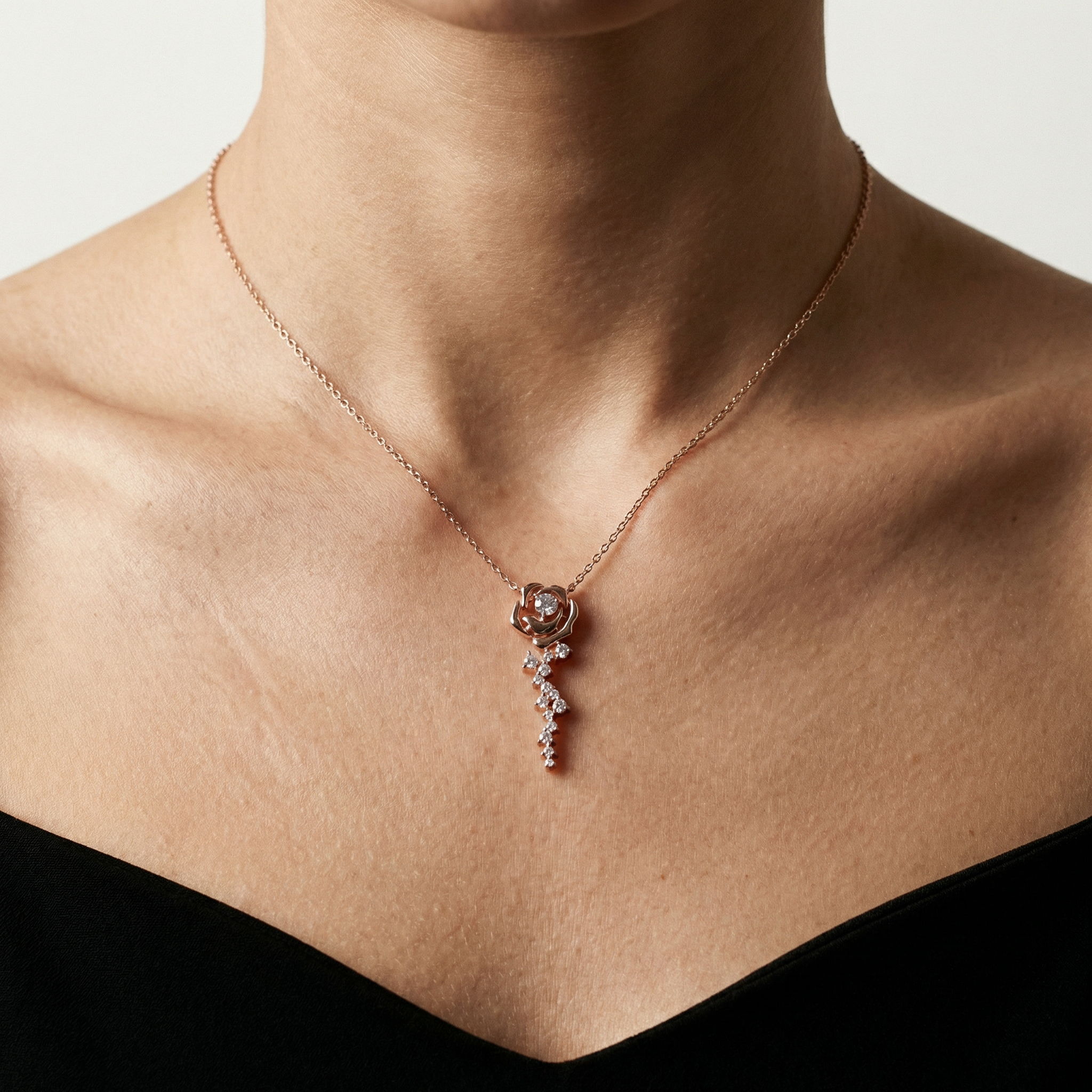 Sura Moissanite Necklace